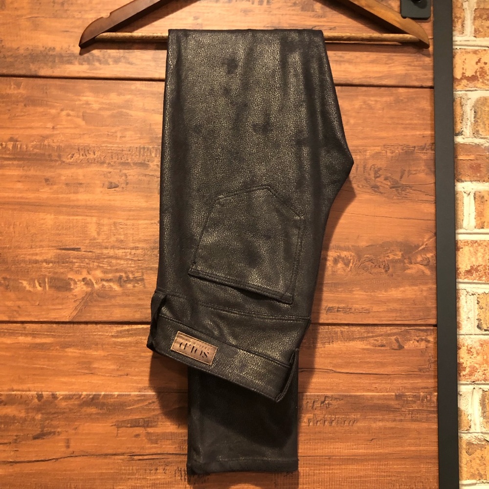 Design Lab Soho Super Skinny stretch textures black pants Size 25